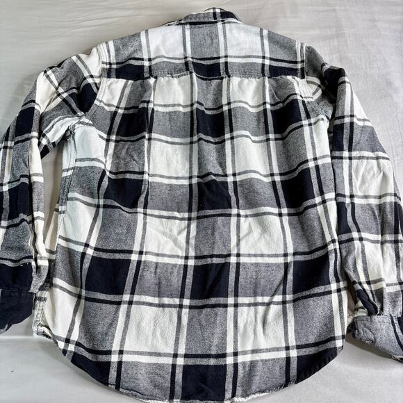 Bundle of Fall Flannels Womens Small Black White Blue Button Downs - Picture 7 of 13